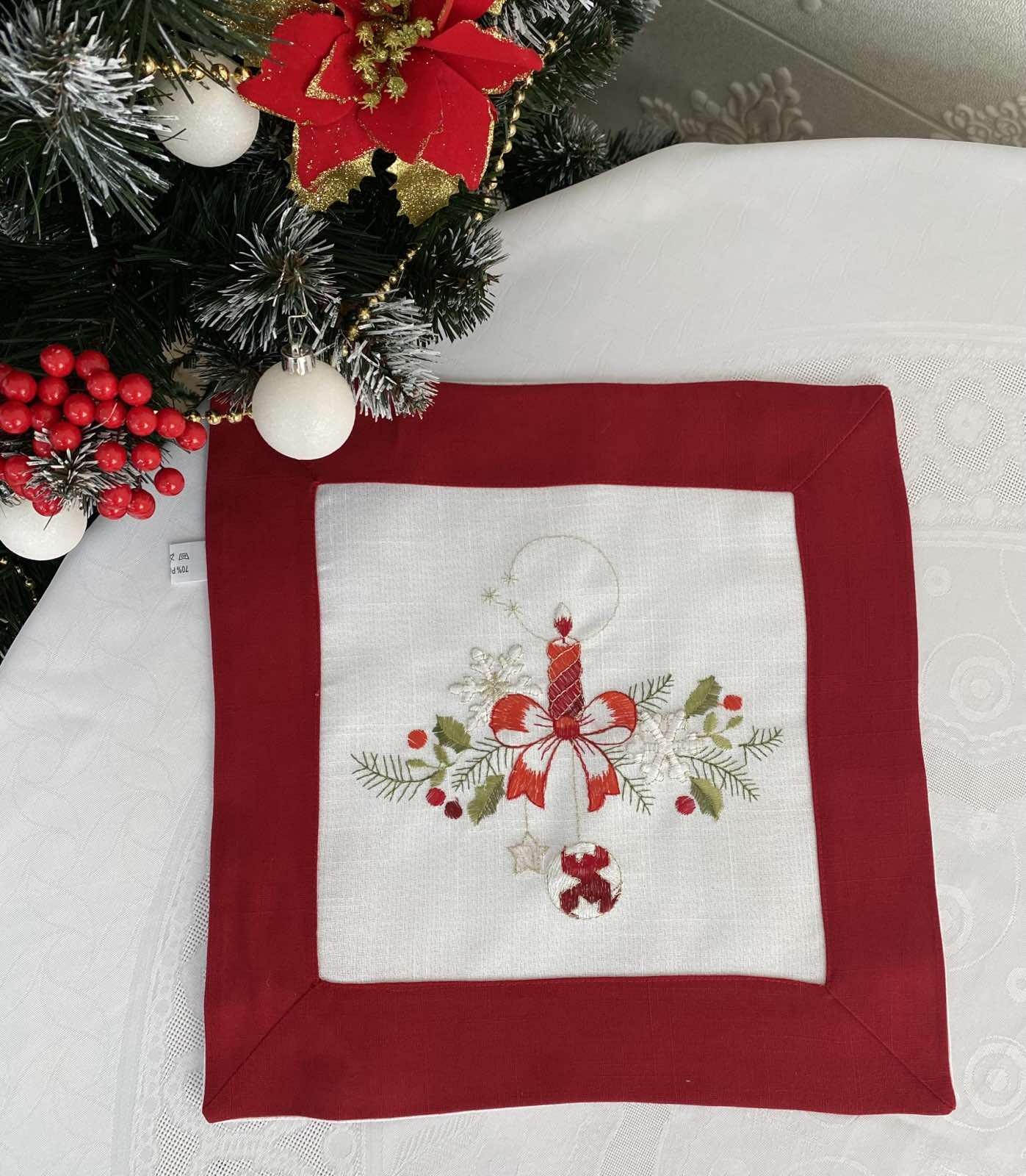 Салфетка новогодняя 35х35 см 3991 Красный (CN22495)