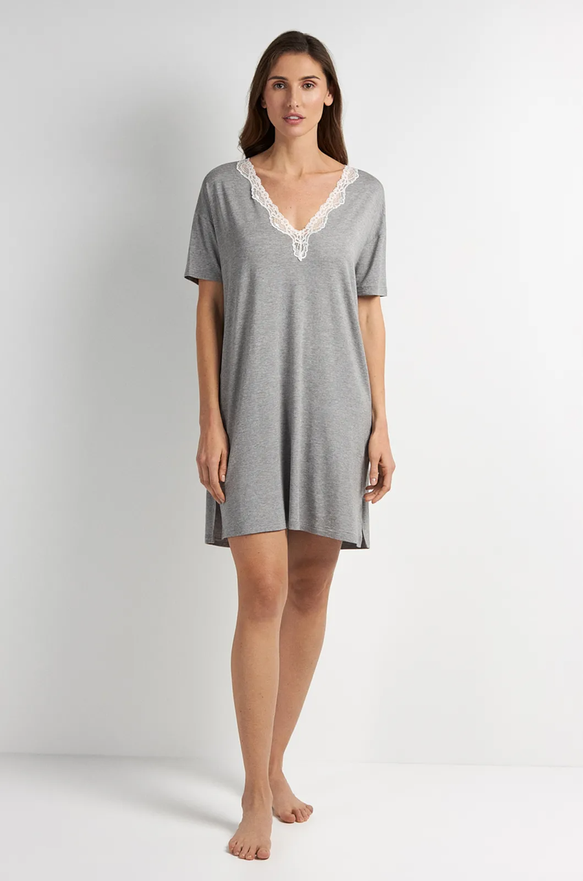 Ночная женская рубашка Ellen 121/45/01 MARTINA XL Серый (121/45/01XLGrey) Ночная женская рубашка Ellen 121/45/01 MARTINA XL Серый (121/45/01XLGrey)