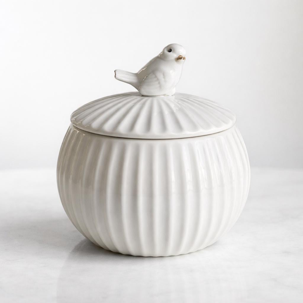 Емкость для хранения с птичкой фарфоровая 500 мл Белый (31495289) Емкость для хранения с птичкой фарфоровая 500 мл Белый (31495289)