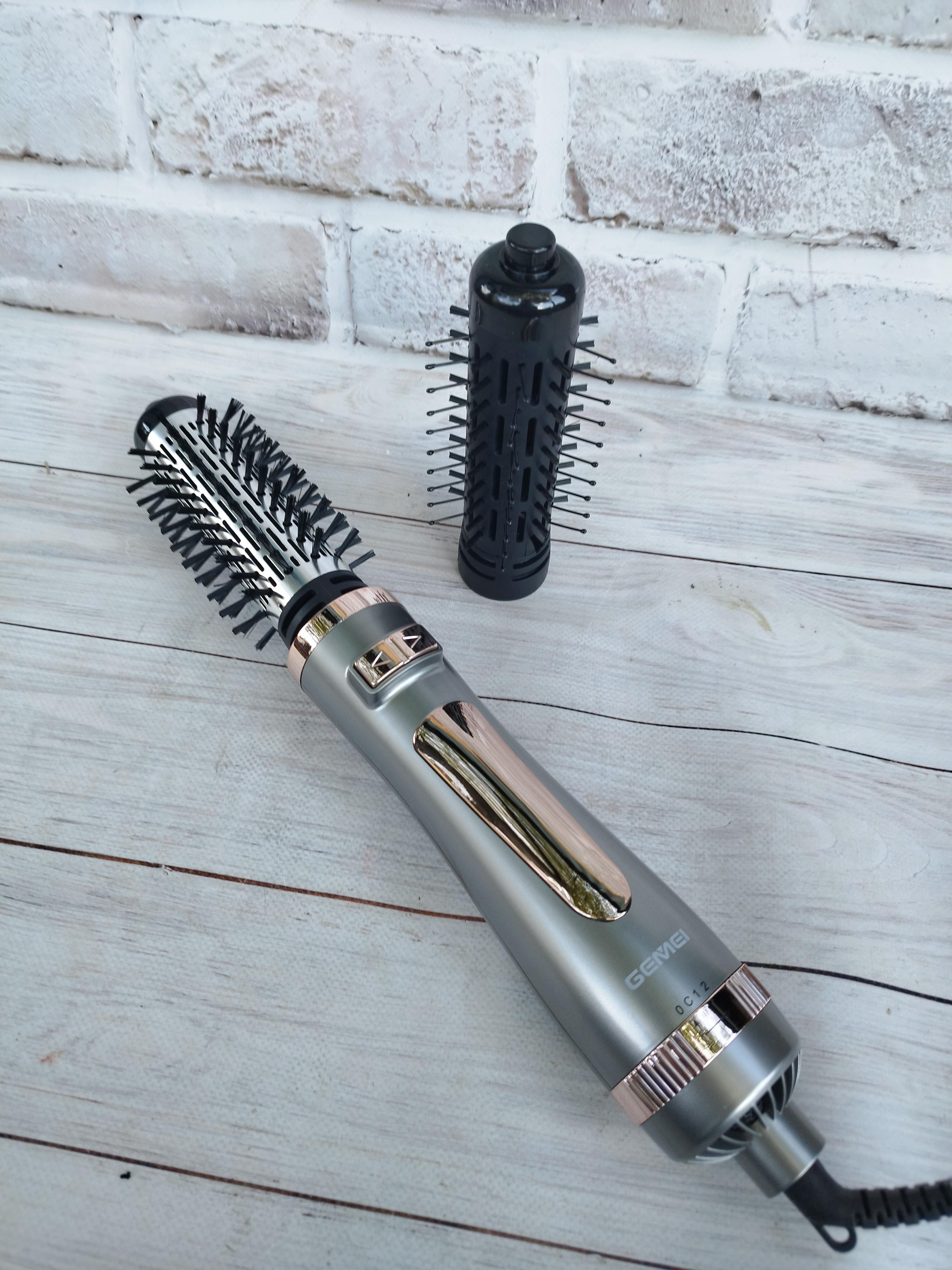 Фен-щетка Gemei с вращающейся насадкой Серый (GM-4830)