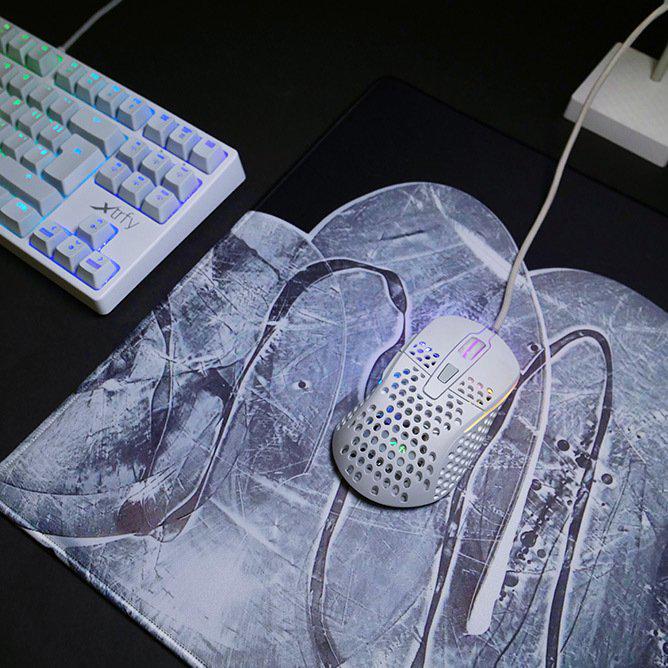 Коврик для мышки Cherry Xtrfy GP4 Cloud White 460x400x4 мм с рисунком (XG-GP4-L-WHITE)