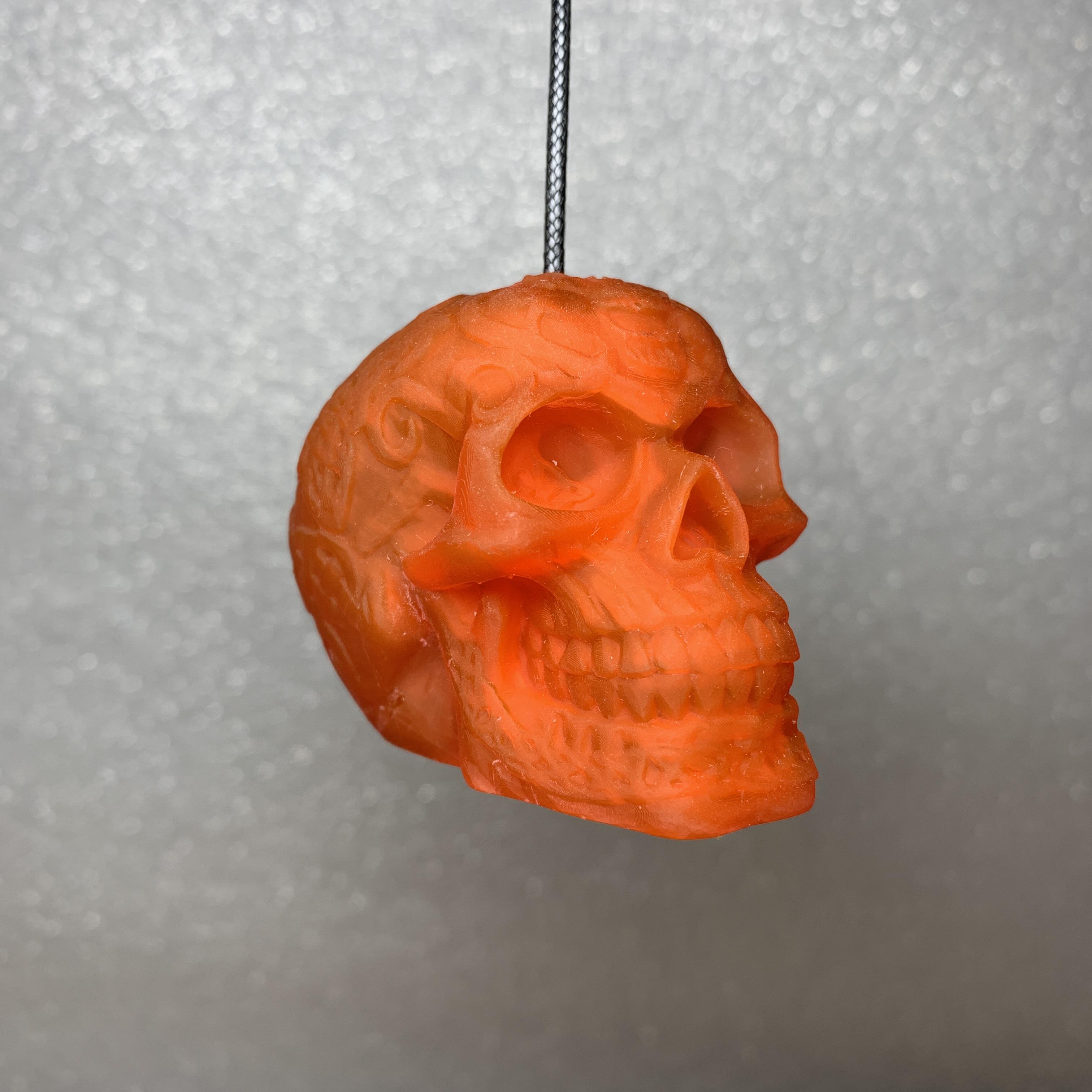 Подвеска-ароматизатор для зеркала заднего вида автомобиля ModelRog Череп 4 мл Подвеска-ароматизатор для зеркала заднего вида автомобиля ModelRog Череп 4 мл