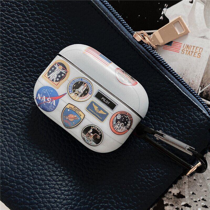 Чехол для Apple Airpods 1/2 Nasa Discovery Белый