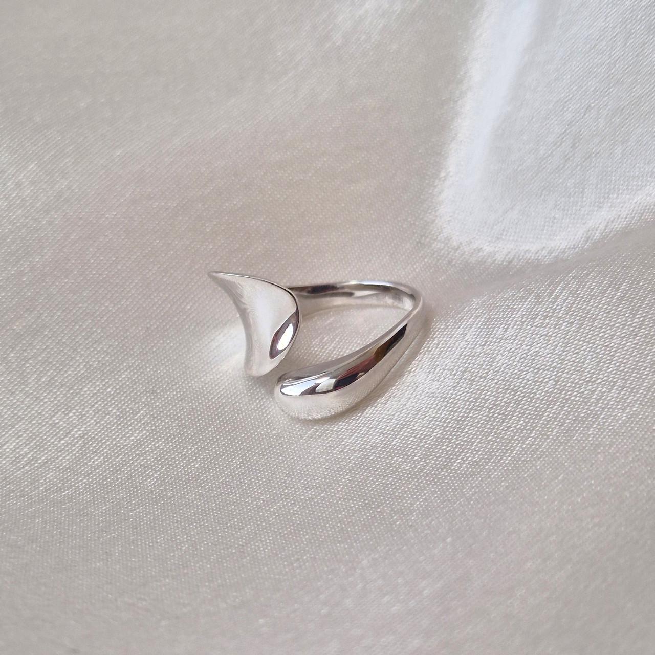 Кольцо без камней серебро 925 пробы родированное 2,86 г р. 16-16,5 (вс211р)