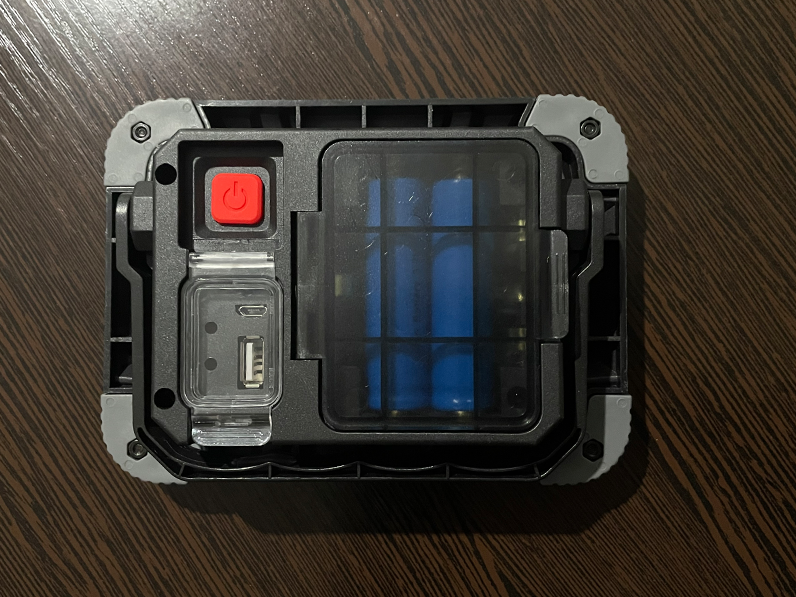 Прожектор-фонарь промышленный LED 10W COВ 1LED+RED/BLUE с USB Серый (5856) - фото 2 Прожектор-фонарь промышленный LED 10W COВ 1LED+RED/BLUE с USB Серый (5856) - фото 2