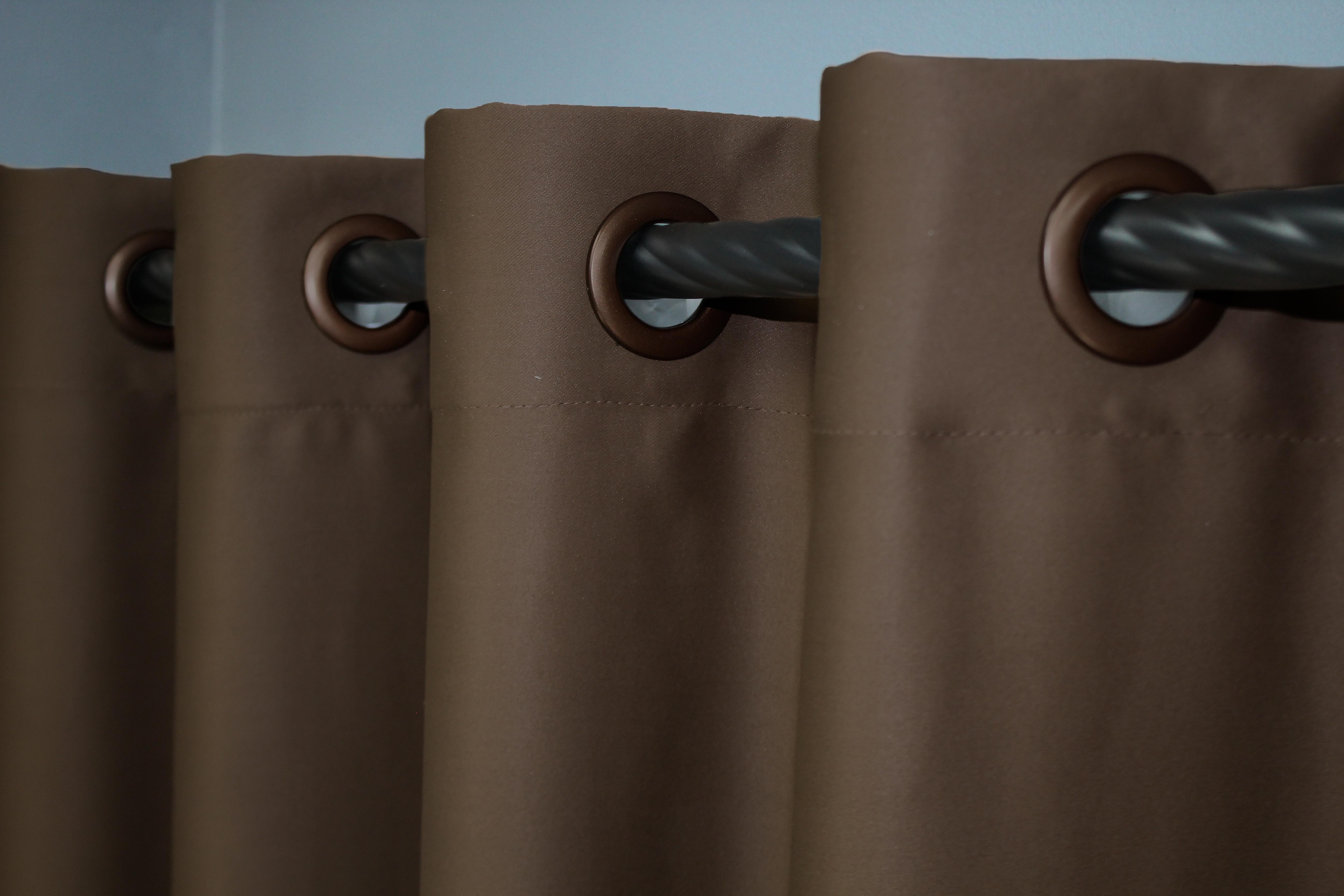 Комплект штор на люверсах VR-Textil Блэкаут Bagema Rvs № 1238ш 150х250 см 2 шт. Шоколадный (37-0024) - фото 5 Комплект штор на люверсах VR-Textil Блэкаут Bagema Rvs № 1238ш 150х250 см 2 шт. Шоколадный (37-0024) - фото 5