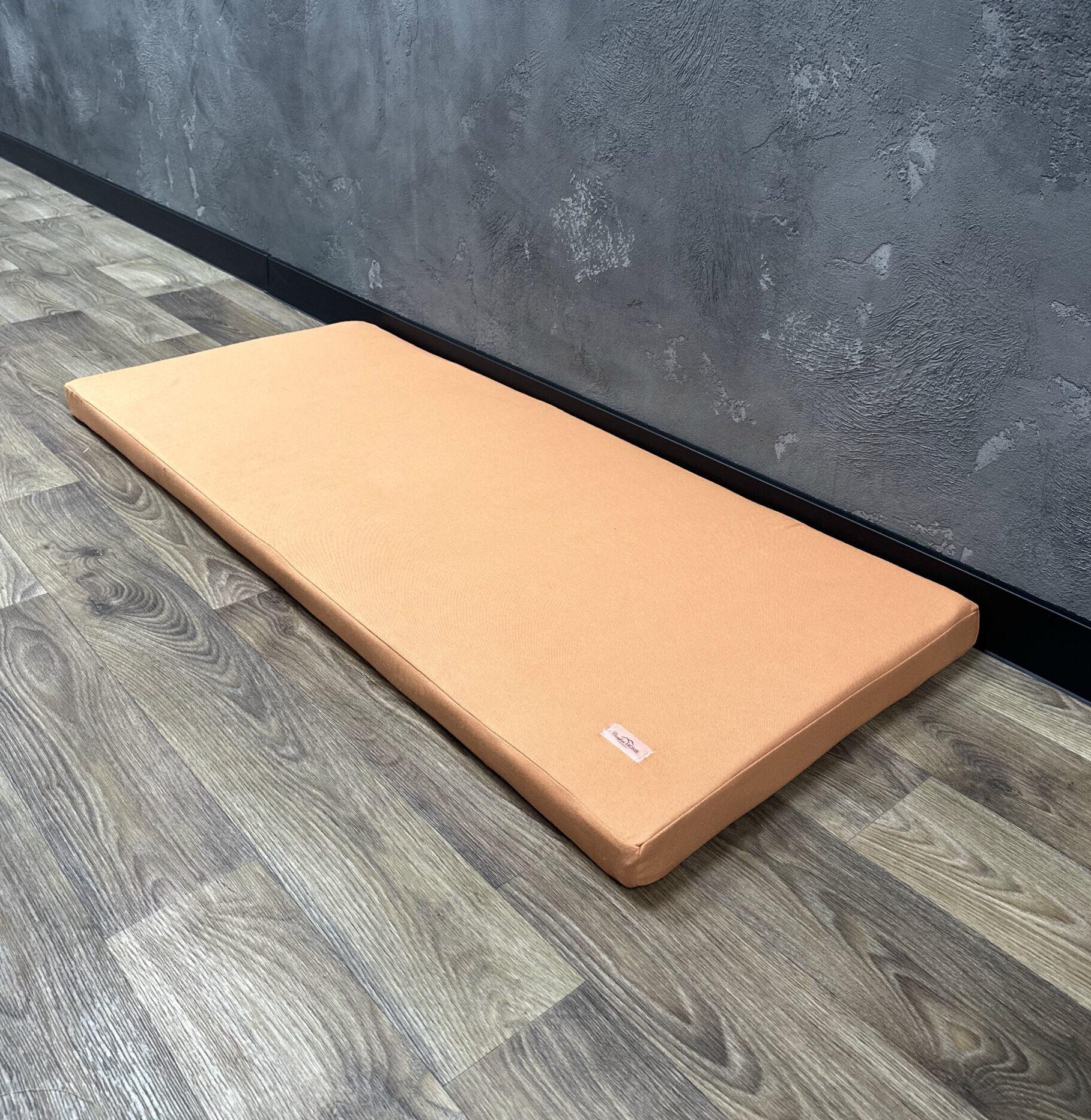 Матрас Comfort Home на подоконник/каркасы/поддоны/садовую мебель 120х40х5 см Peach