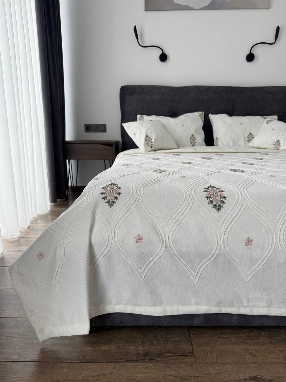 Покривало Бароко №3 бавовна 180х250 см Молочний (55677-3-180x250cm) - фото 6 Покривало Бароко №3 бавовна 180х250 см Молочний (55677-3-180x250cm) - фото 6