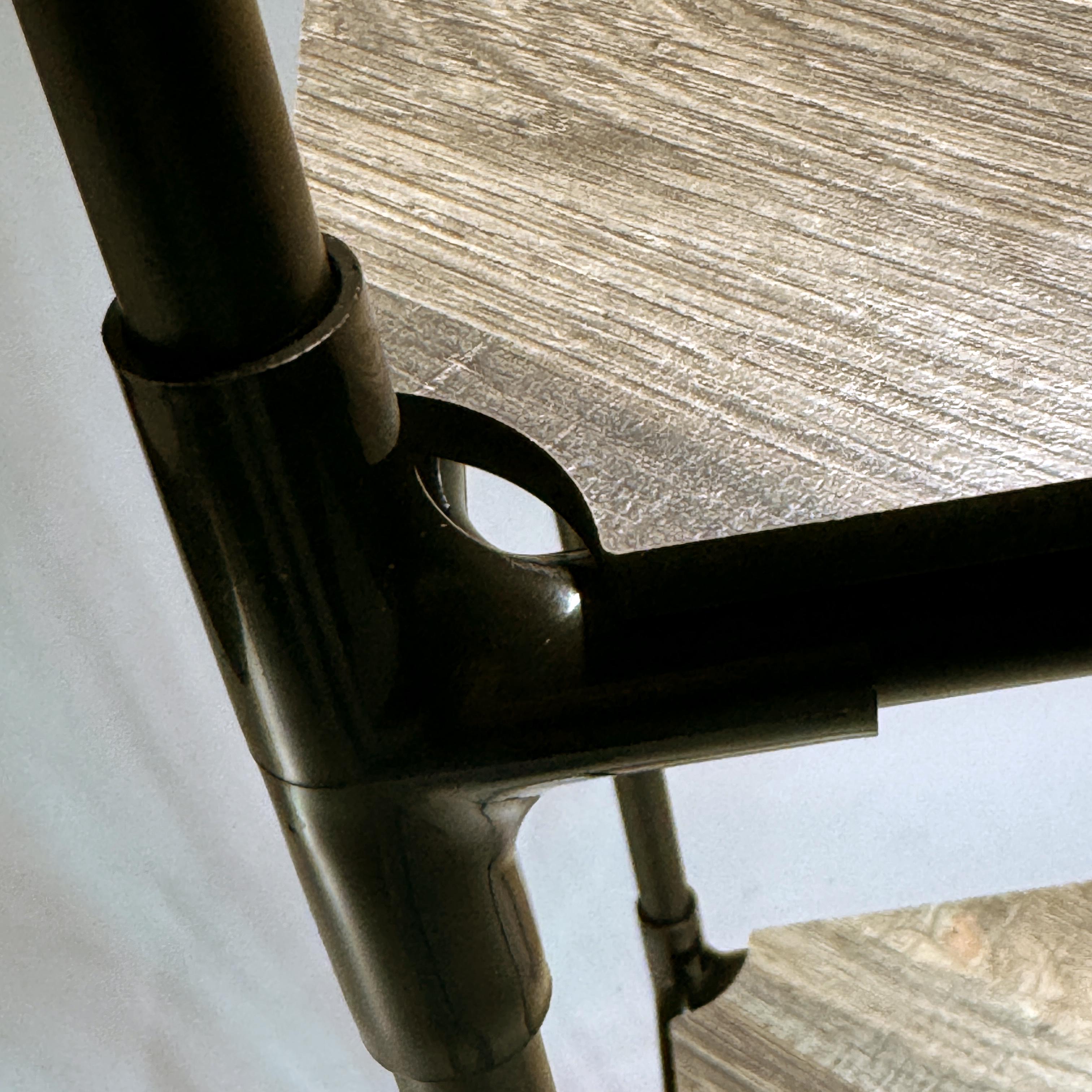 Стелаж для рослин Troya 4х рівневий металевий/МДФ ламіновані полички 1,45 м Чорний (27507107) - фото 10 Стелаж для рослин Troya 4х рівневий металевий/МДФ ламіновані полички 1,45 м Чорний (27507107) - фото 10