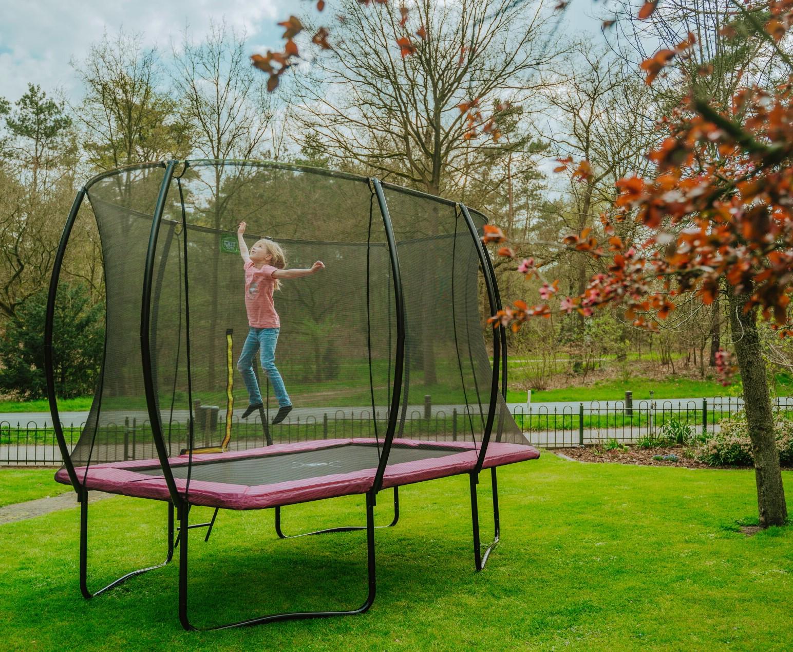 Батут Exit Toys Silhouette с защитной сеткой прямоугольный 244x366 см Розовый (1068773078) - фото 9 Батут Exit Toys Silhouette с защитной сеткой прямоугольный 244x366 см Розовый (1068773078) - фото 9