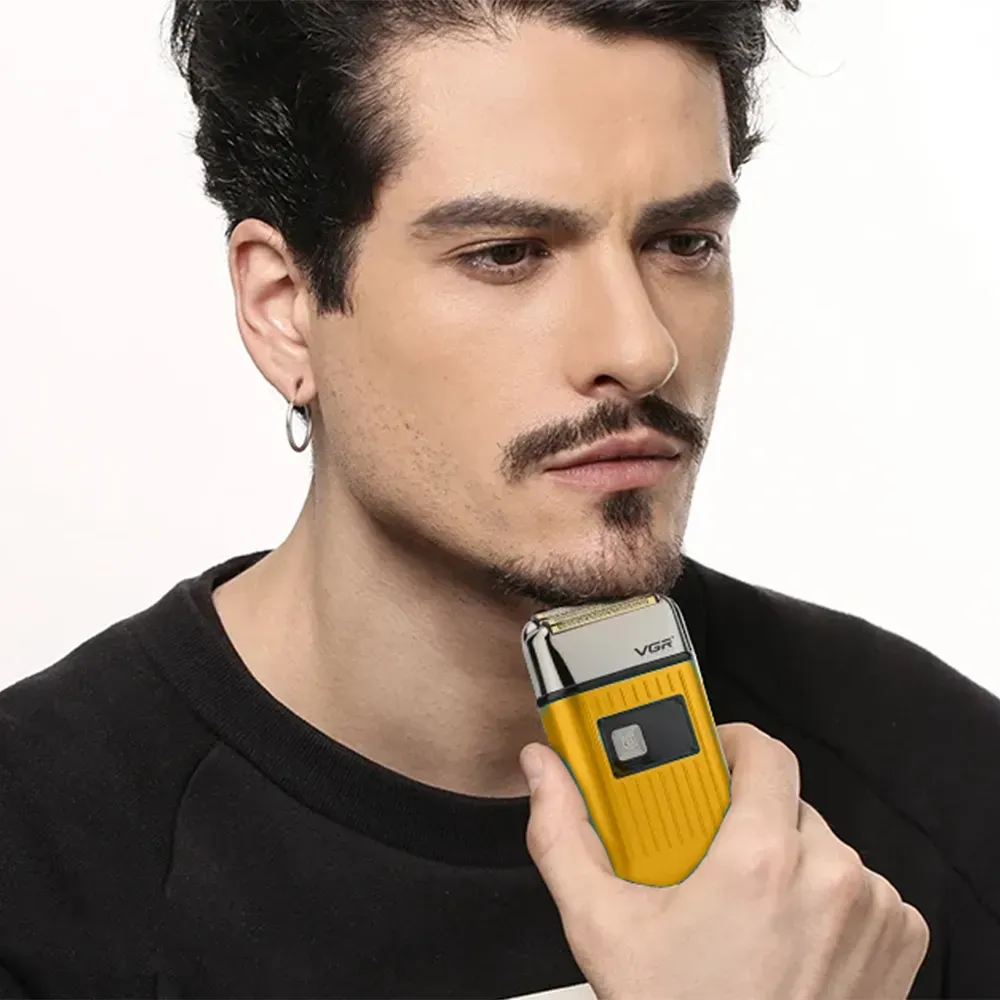 Аккумуляторная электробритва шейвер с USB и LED дисплеем, Желтая VGR V-357 (L) - фото 7