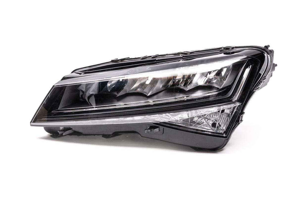 Передняя фара LED Оригинал для Skoda Superb 2015-2024 гг. поликарбонат