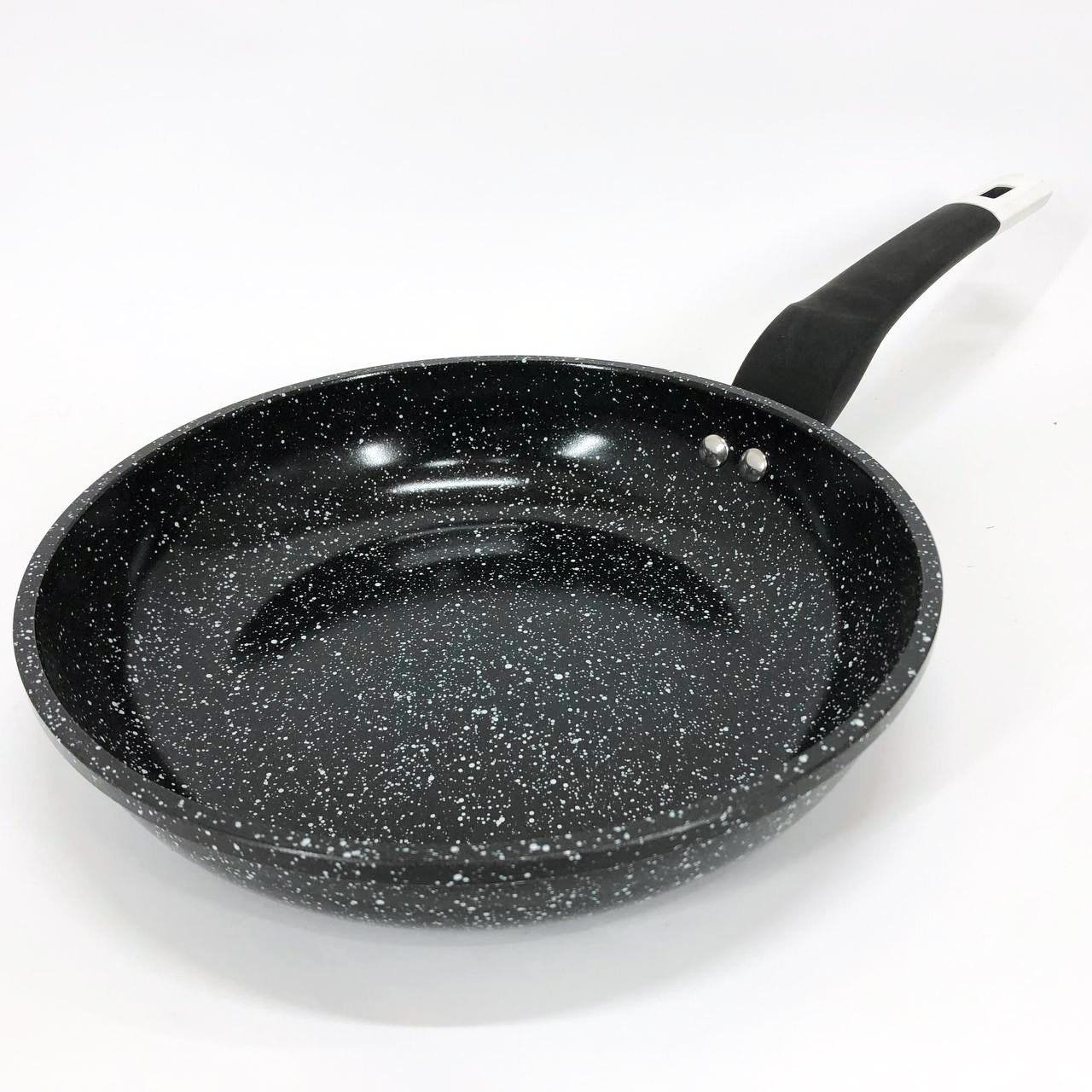 Сковорода Unique UN-5135 с антипригарным покрытием 24 см