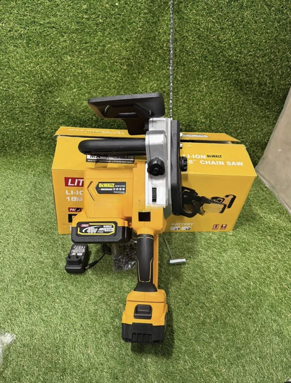 Пила аккумуляторная DCM575N бесщеточная 48V 6Ah 2 АКБ шина 45 см (30827527) - фото 7 Пила аккумуляторная DCM575N бесщеточная 48V 6Ah 2 АКБ шина 45 см (30827527) - фото 7