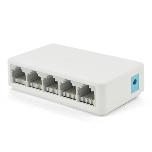 Коммутатор TXE070 5 портов Ethernet 10/100 Мбит/сек Fast Ethernet (8319)