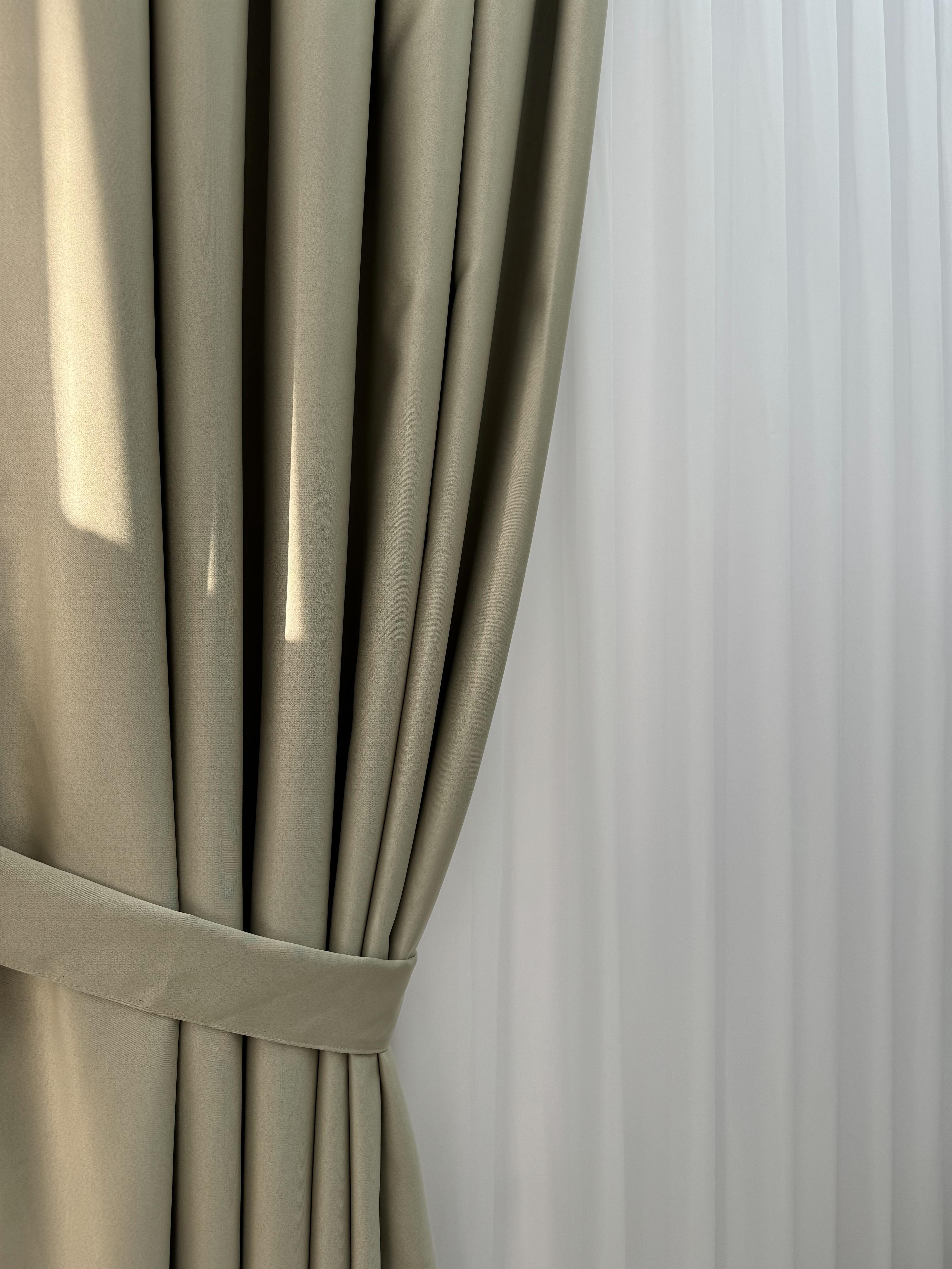 Штора блекаут на тесьме 6 см 300х260 см Серо-бежевый (11909277) - фото 9