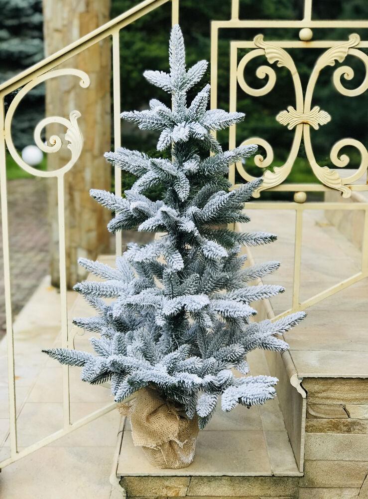 Ялинка лита Classic в мішковині 90 см Засніжений (210N/90/GS) - фото 4 Ялинка лита Classic в мішковині 90 см Засніжений (210N/90/GS) - фото 4