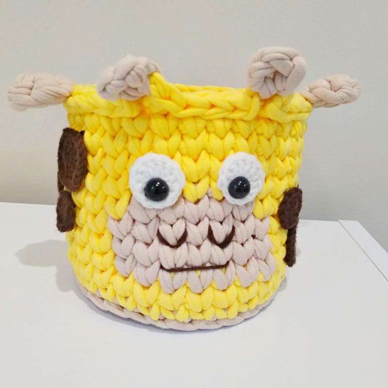 Вязаная корзина для мелочей ручной работы 12х11 см (23596-Нов)