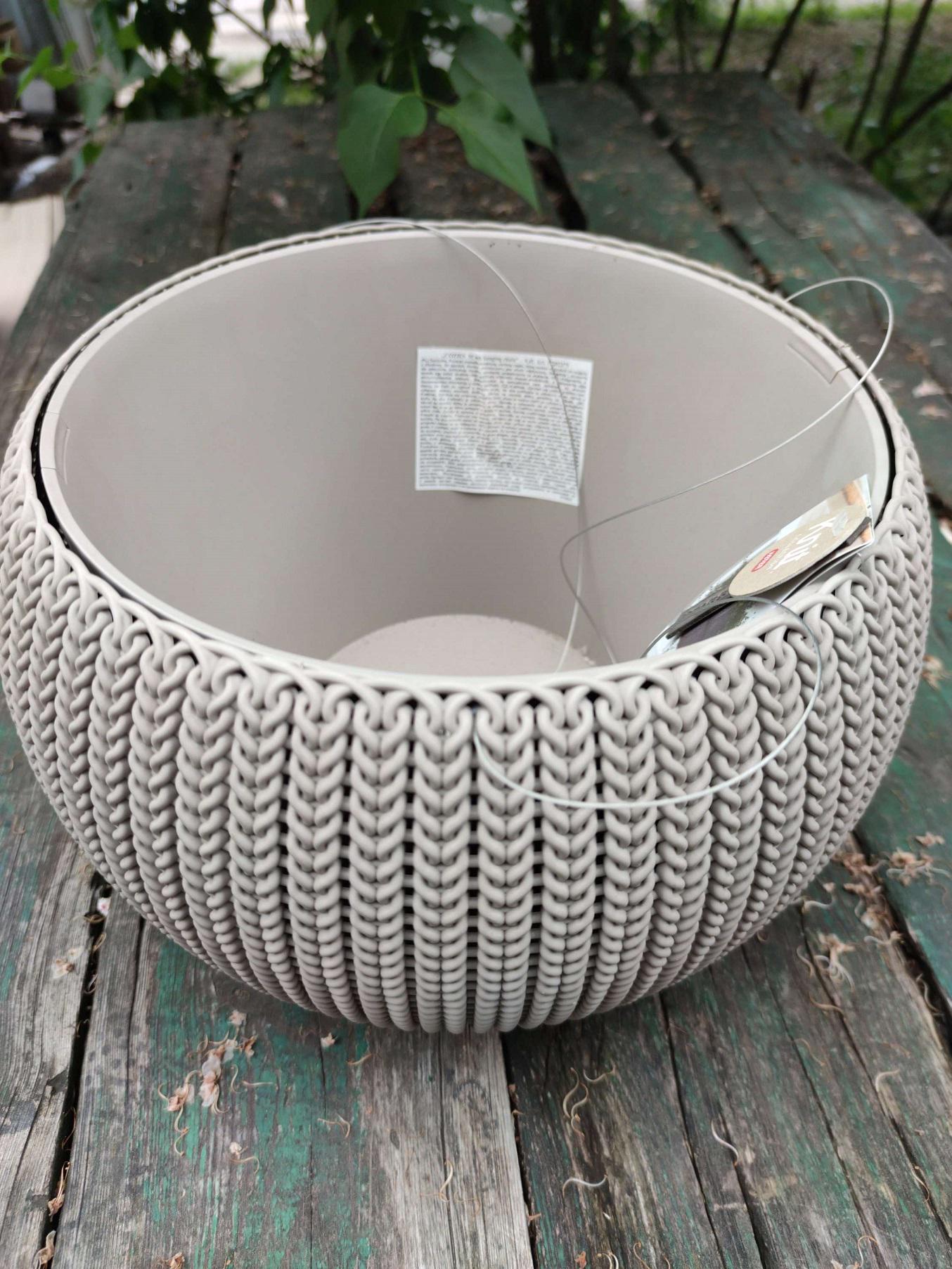 Горщик підвісний Keter Cozies з ланцюжком 3,2 л S Бежевий (7290106931954) - фото 2 Горщик підвісний Keter Cozies з ланцюжком 3,2 л S Бежевий (7290106931954) - фото 2