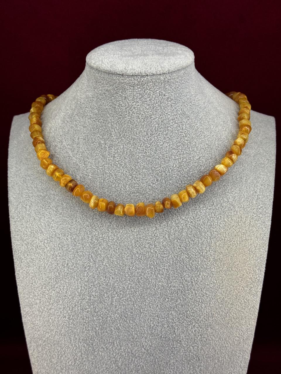 Бусы из янтаря лечебные 46 см (н-863)