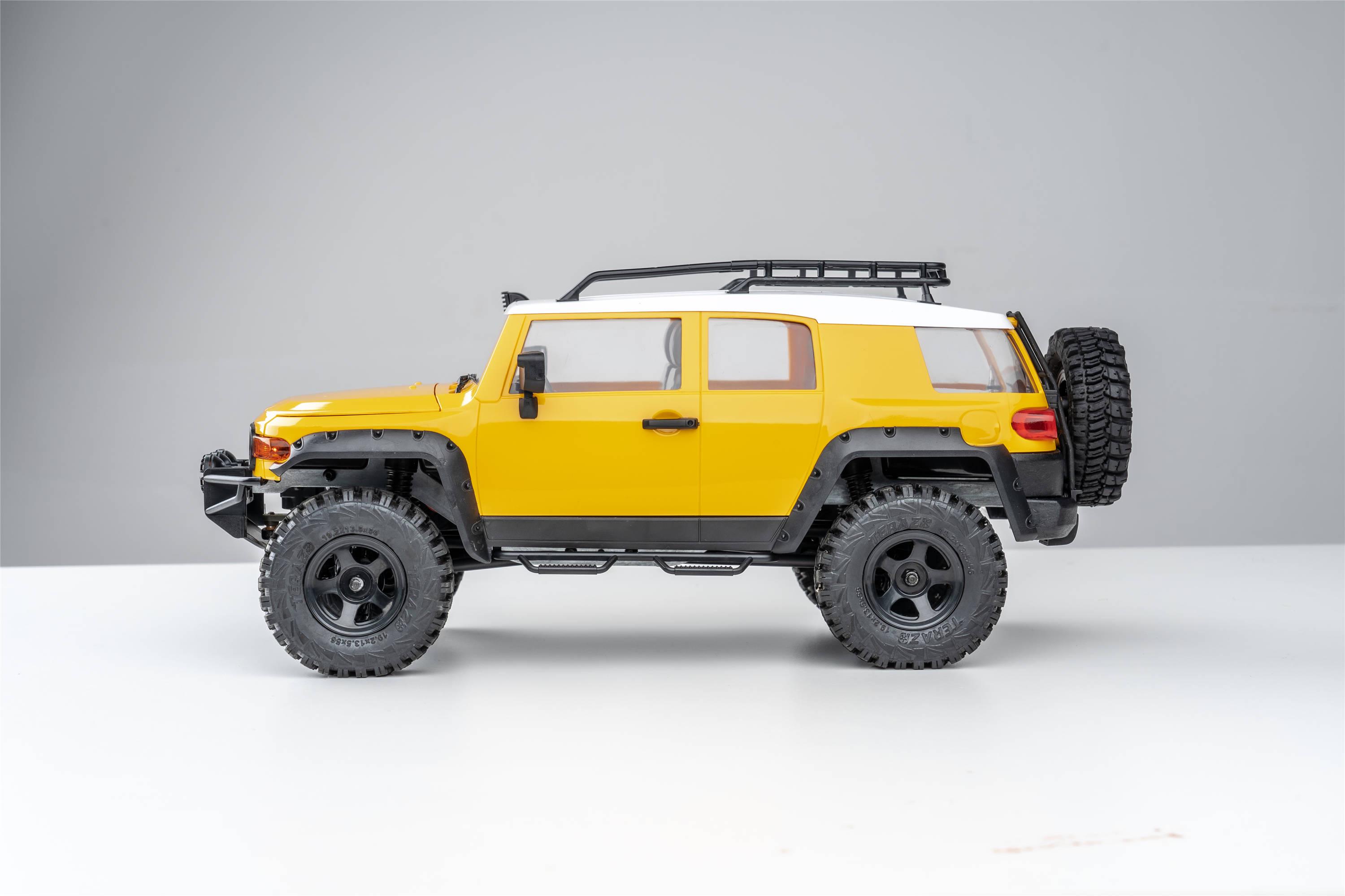 Машинка на радиоуправлении FMS 1:18 FJ Cruiser RTR Yellow - фото 26 Машинка на радиоуправлении FMS 1:18 FJ Cruiser RTR Yellow - фото 26