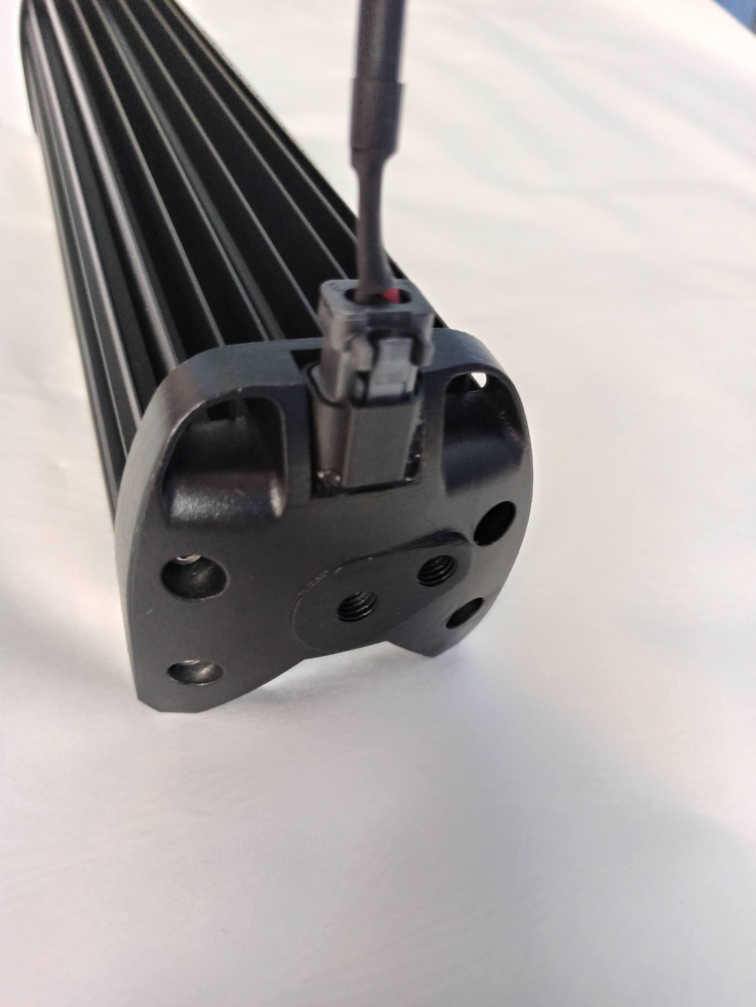 Світлодіодна LED балка Cree 9D 28" 701х75х80 мм - фото 7 Світлодіодна LED балка Cree 9D 28" 701х75х80 мм - фото 7