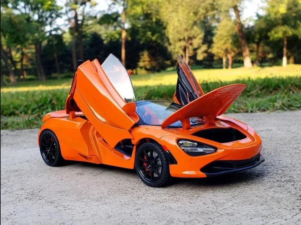 Модель автомобіля McLaren 720s із фільму Форсаж Хоббс та Шоу металева Помаранчевий (21572961)