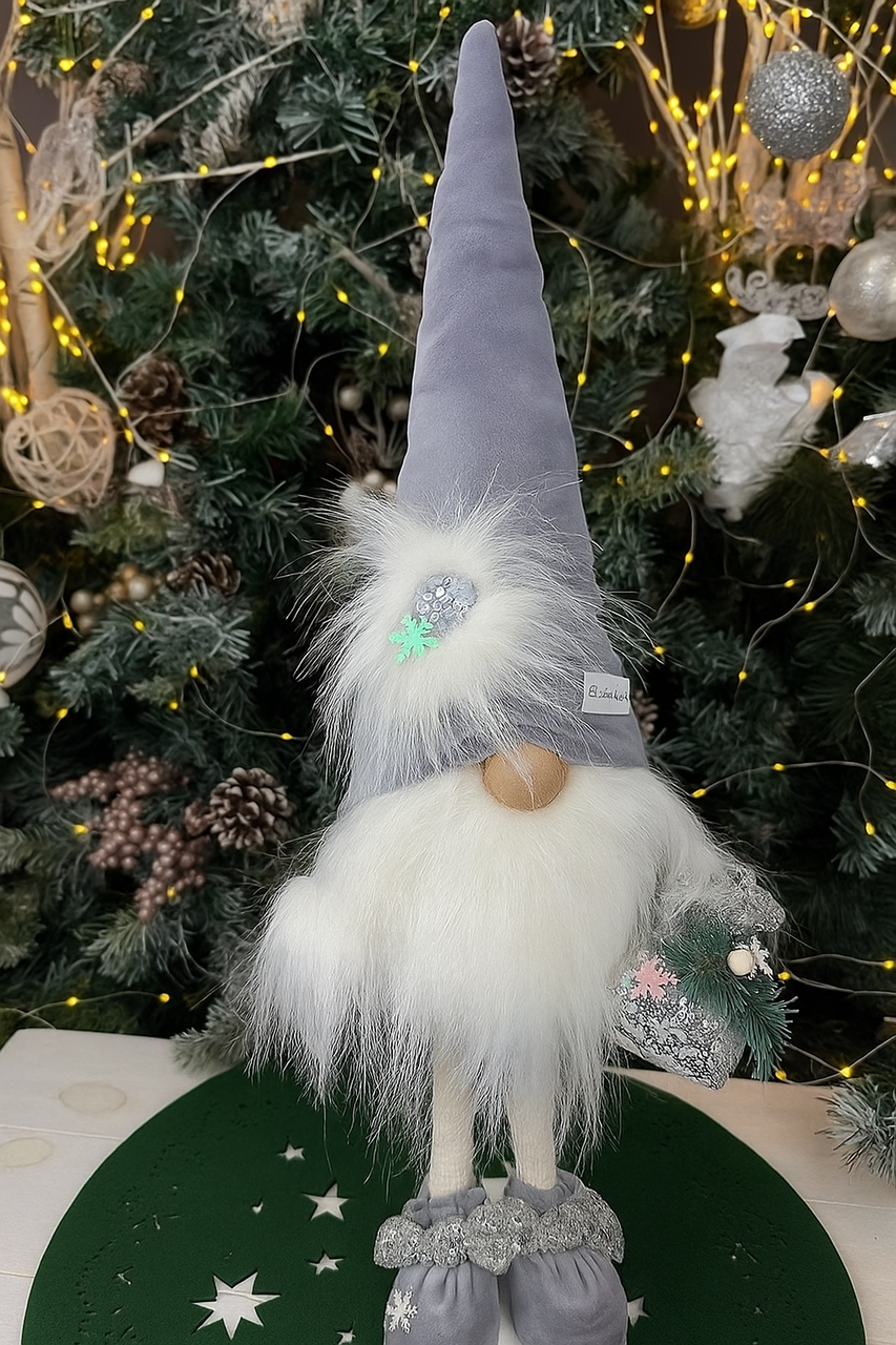 Гном новогодний Хатинка бородач 55 см Серый (GNOME-32)