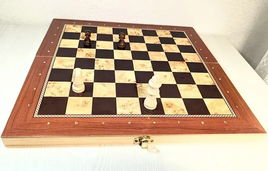 Набір ігор 3в1 шахи/шашки/нарди в дерев'яній 33х33 см