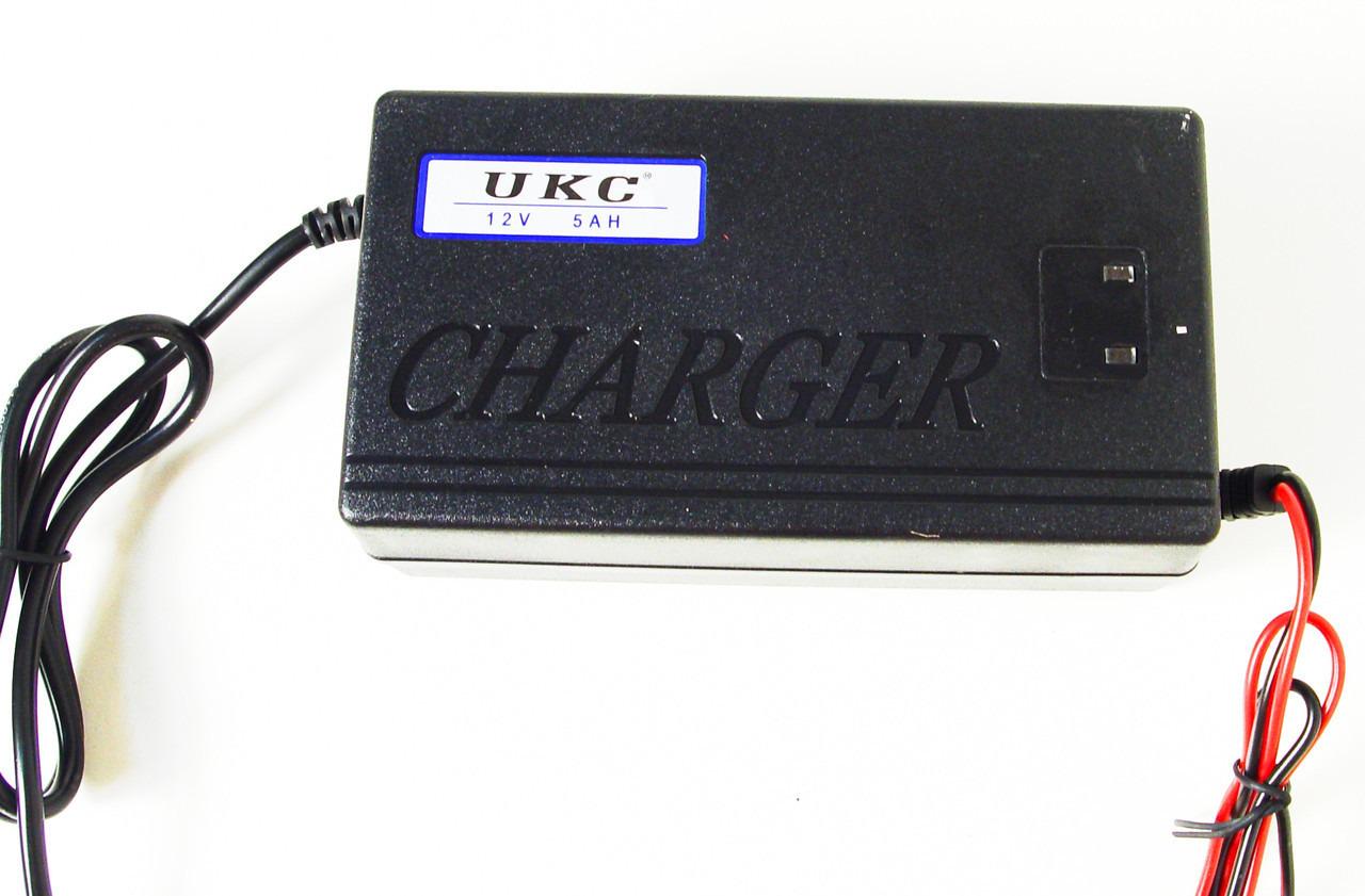 Зарядний пристрій для акумуляторів UKC Battery Charger 5A/12V AC 220v із захистом від замикання - фото 3