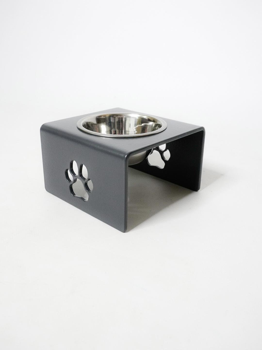 Годівниця My joy підставка для собак дрібних порід на 1 миску метал 100 мм 0,35 л Графітовий (24422844) Годівниця My joy підставка для собак дрібних порід на 1 миску метал 100 мм 0,35 л Графітовий (24422844)