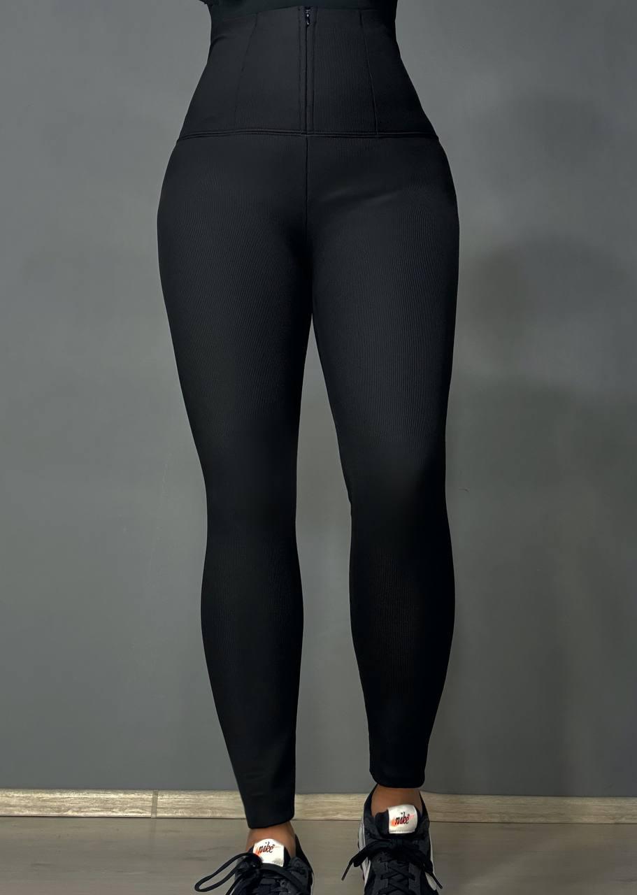 Лосины женские Kenalin 88-1 утепленные с корсетом на молнии в рубчик SM Черный (5363) - фото 2 Лосины женские Kenalin 88-1 утепленные с корсетом на молнии в рубчик SM Черный (5363) - фото 2