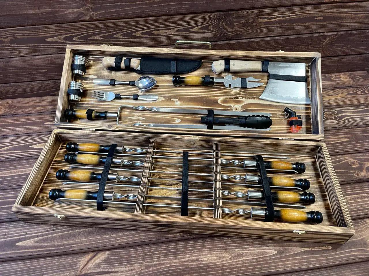 Набор шампуров Мясник-12 в кейсе (10614456)