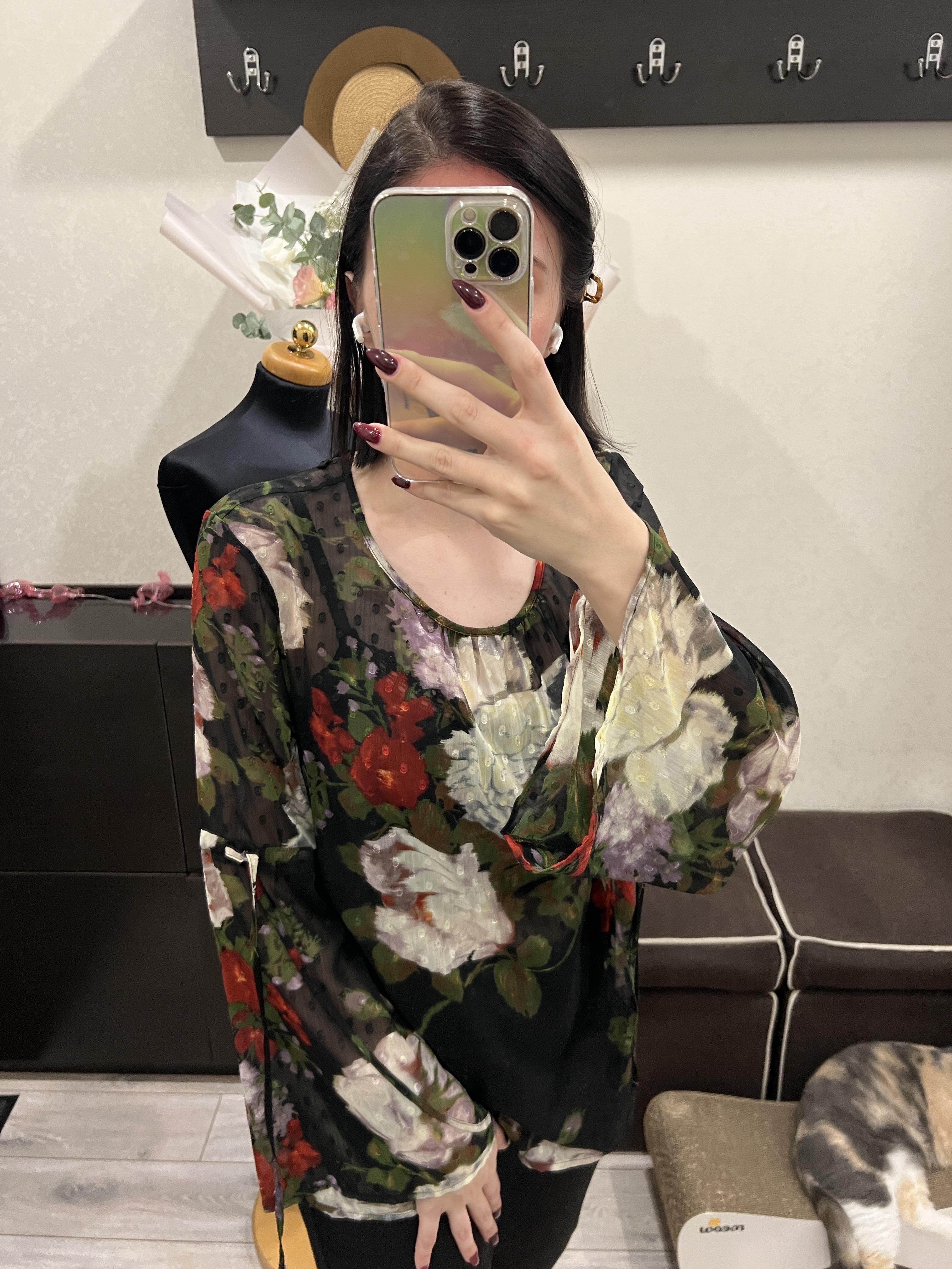 Блуза M&S напівпрозора з квітами L Чорний - фото 5 Блуза M&S напівпрозора з квітами L Чорний - фото 5