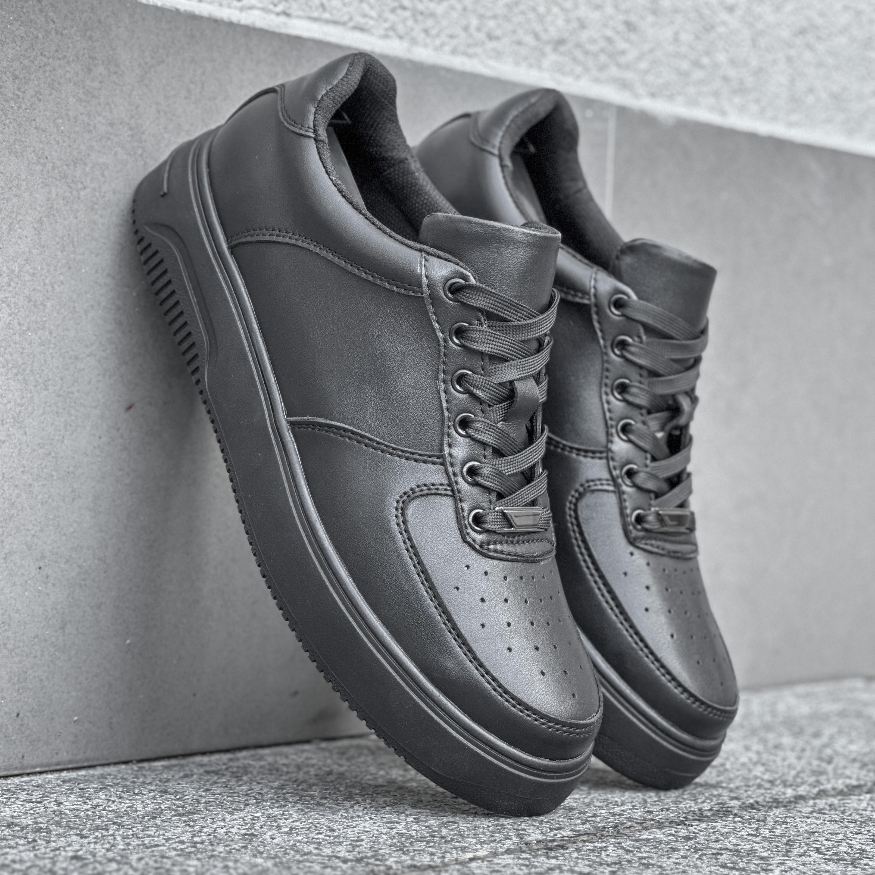 Кросівки чоловічі Podkradylin р. 45 Чорний (p020-1) - фото 5 Кросівки чоловічі Podkradylin р. 45 Чорний (p020-1) - фото 5