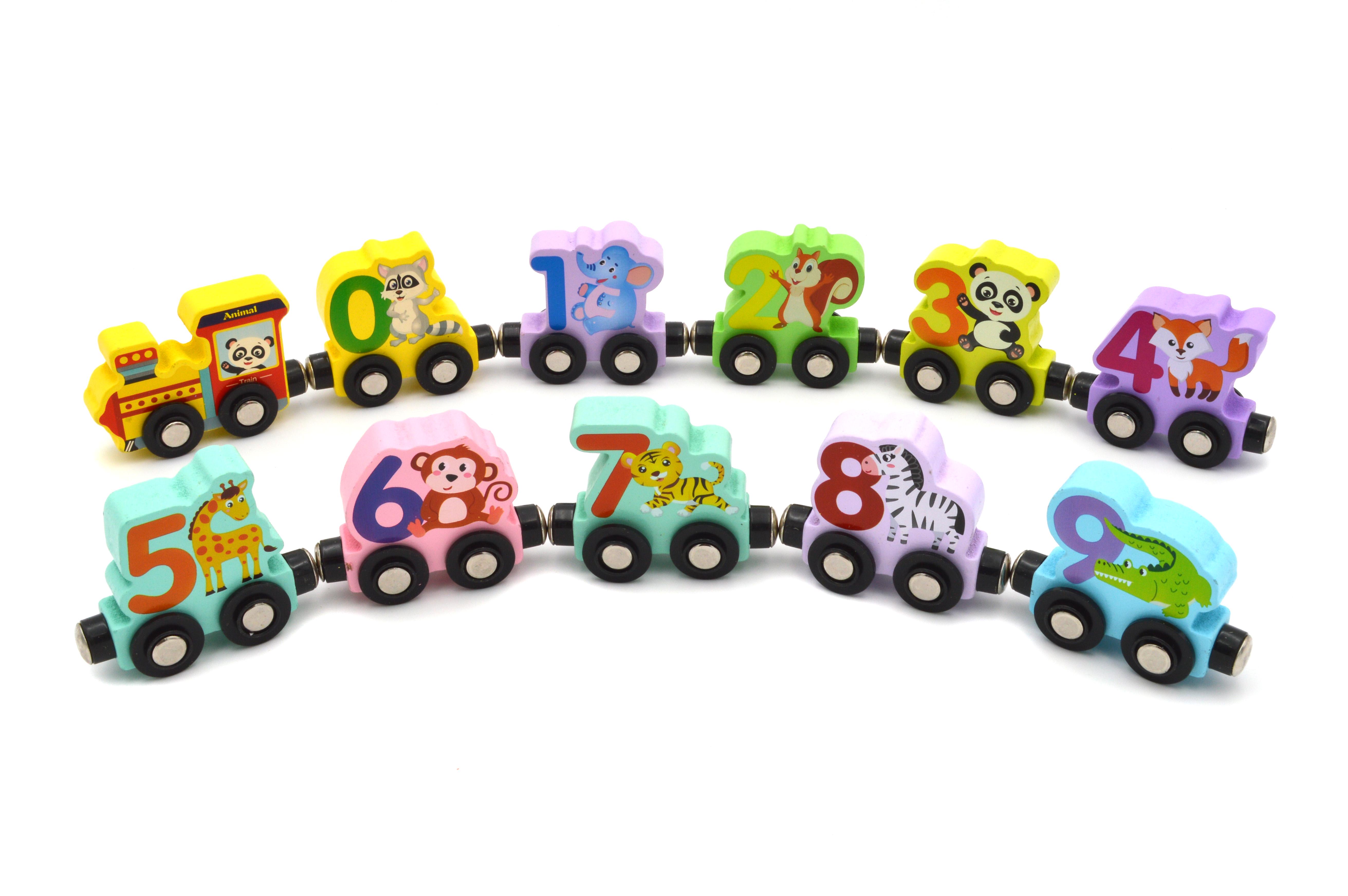 Поїзд дерев'яний на магнітах вагончики з цифрами (73218)