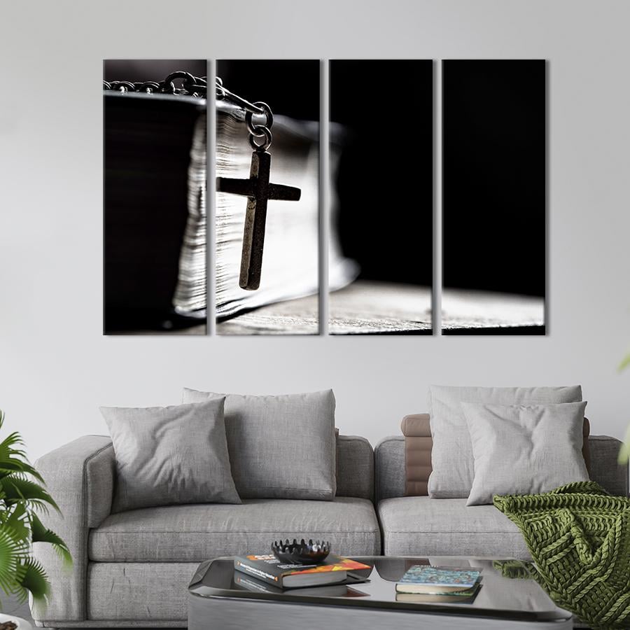 Картина модульная из 4 частей Библия и католические четки L 149x93 см (473-41)