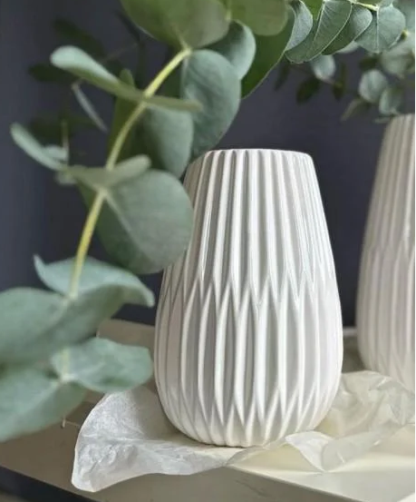 Ваза керамическая Віола 23 см Белый