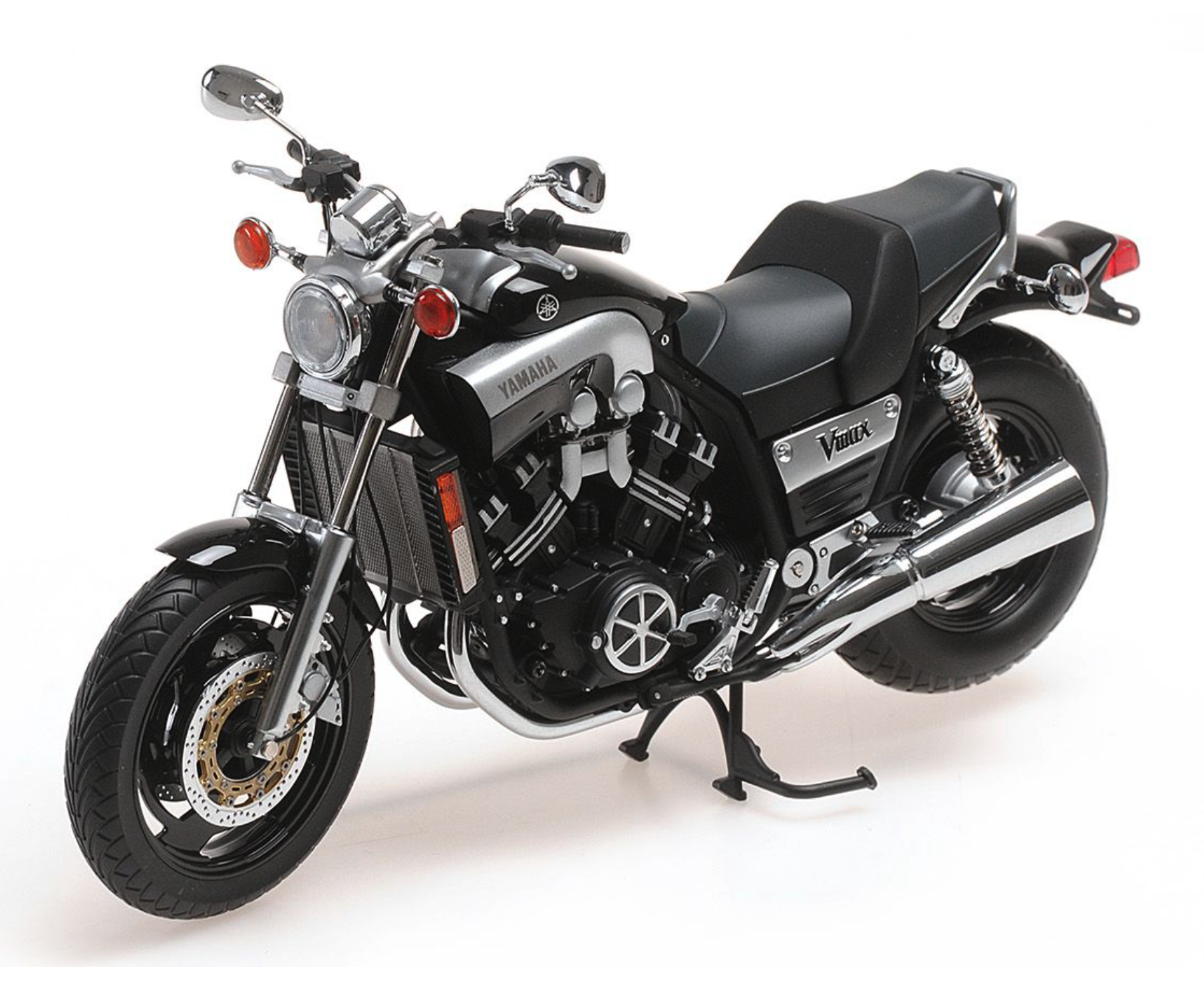 Модель мотоцикла Minichamps 1:12 Yamaha VMAX 1993 Black (122163704)