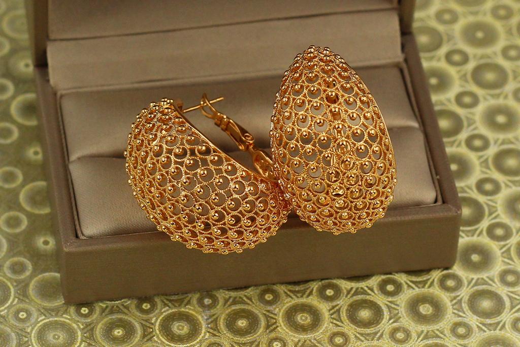 Серьги кольца Хuping Jewelry бургундия 3,5 см Золотистый (26891757)