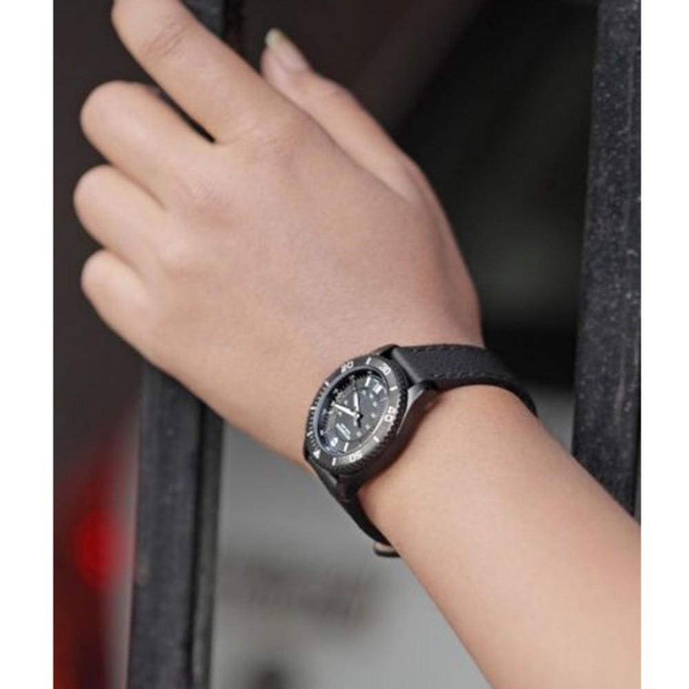 Наручний годинник жіночий Victorinox Swiss Army Maverick кварцевий Black (V241788) - фото 5