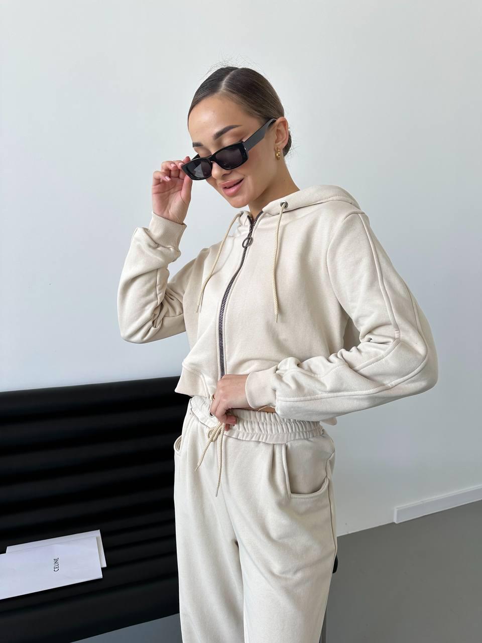 Костюм двойка женский петля р. 42-44 Молочный (С1513-716/В) - фото 8 Костюм двойка женский петля р. 42-44 Молочный (С1513-716/В) - фото 8