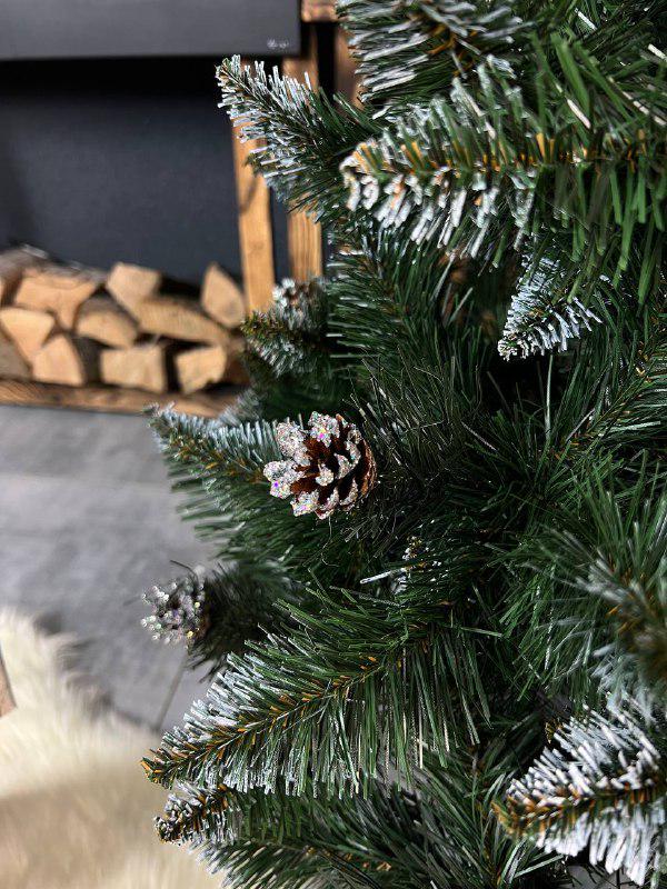 Штучна ялинка засніжена Гранделла з шишками 1,5 м Зелений (YNK081660) - фото 6 Штучна ялинка засніжена Гранделла з шишками 1,5 м Зелений (YNK081660) - фото 6