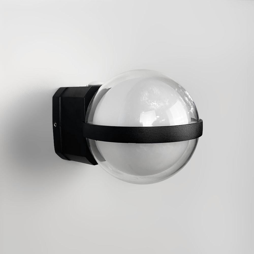 Бра со световым плафоном-шаром (W 048/1 BK+WT)