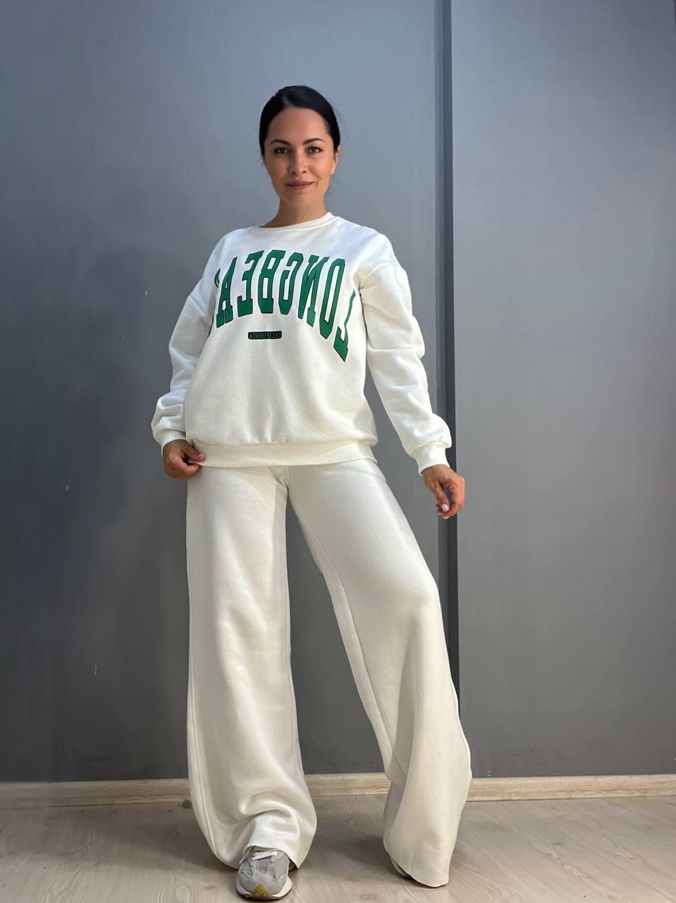 Костюм жіночий QUZEN 388-488 світшот брюки палаццо широкі на флісі M Білий (855) - фото 3 Костюм жіночий QUZEN 388-488 світшот брюки палаццо широкі на флісі M Білий (855) - фото 3