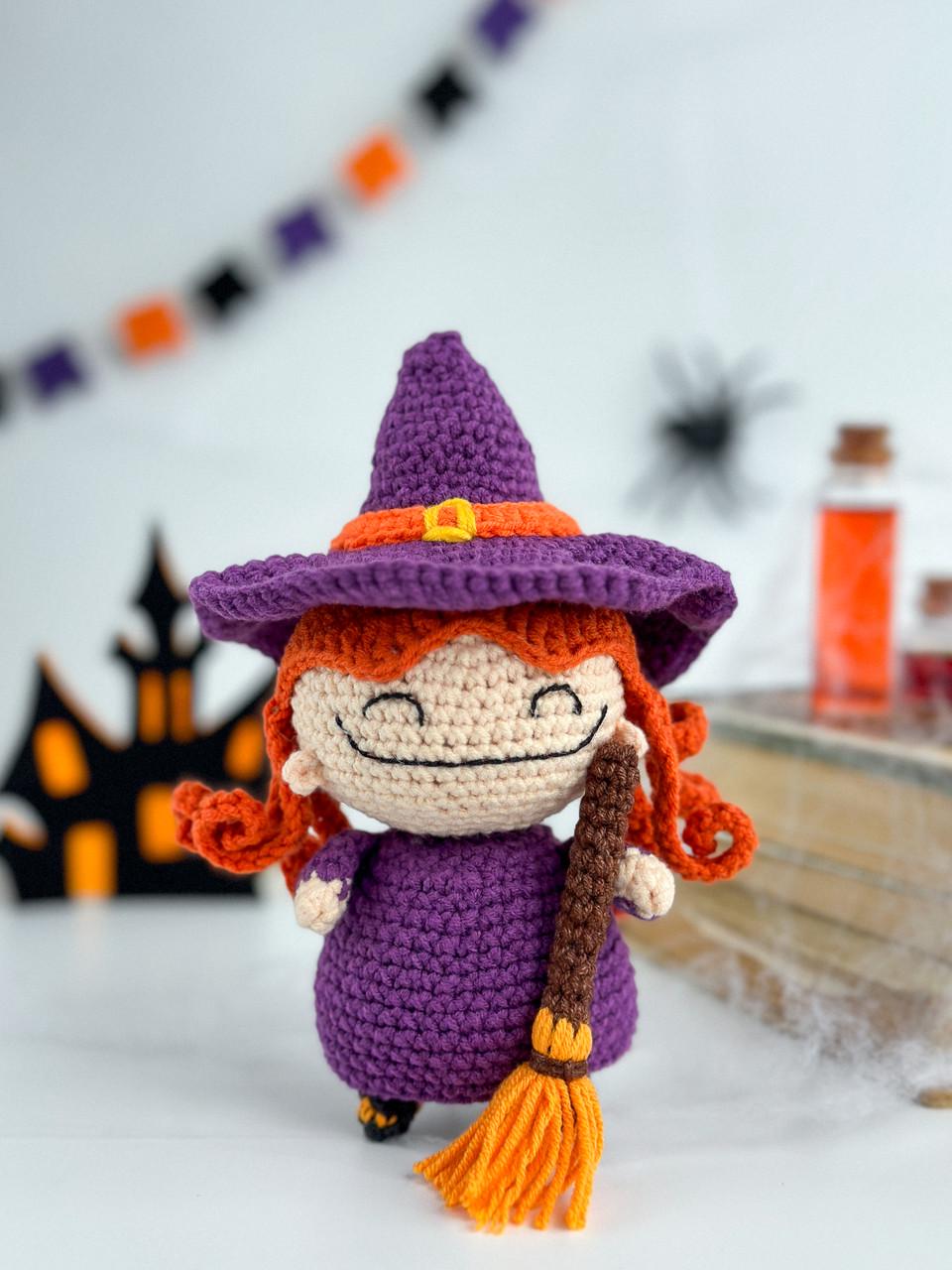 Игрушка Ведьмочка с метлой (29528477)