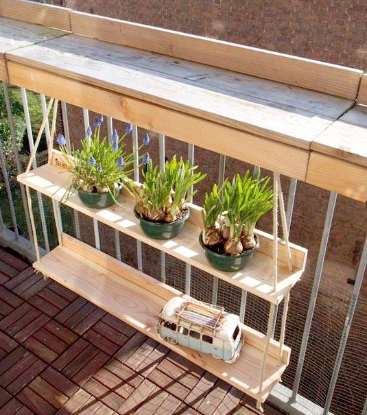 Столик балконный подвесной из дерева Хаммера Бланже (ПБС-001501)