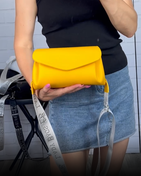 Сумка женская клатч кросс-боди из экокожи под клапаном на магните 24х14 см Желтый (2683574768) - фото 9 Сумка женская клатч кросс-боди из экокожи под клапаном на магните 24х14 см Желтый (2683574768) - фото 9