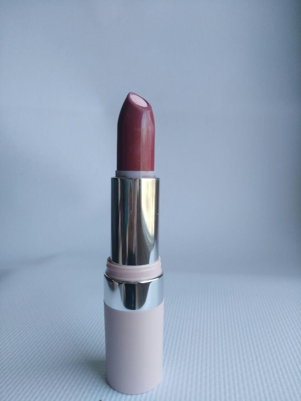 Губная помада с гиалуроновой кислотой Avon Супер Увлажнение матовая Розовый (29007895)