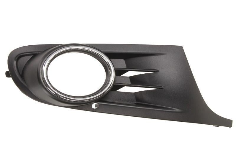 Решітка бампера AVTM Volkswagen Golf VI 09-12 права з отворами для противотуманокс хромом 7411 918